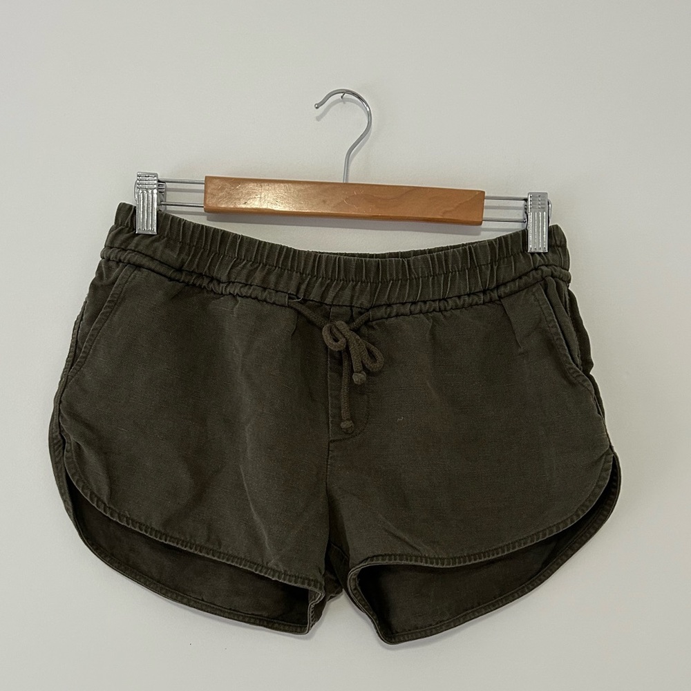 Wilfred Free Shorts GUC Army Green Size S